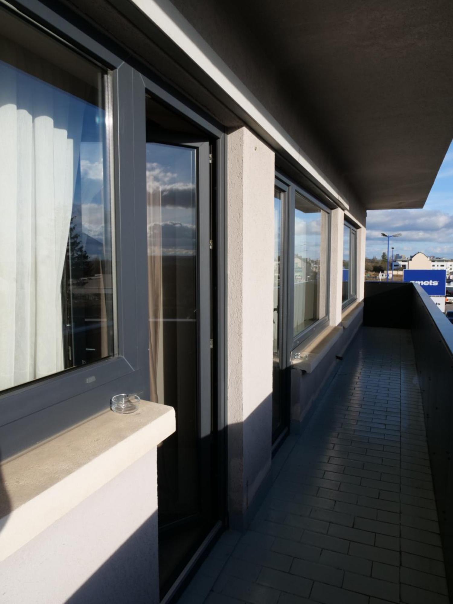 Skol L'Original Hotel Strassen Kültér fotó