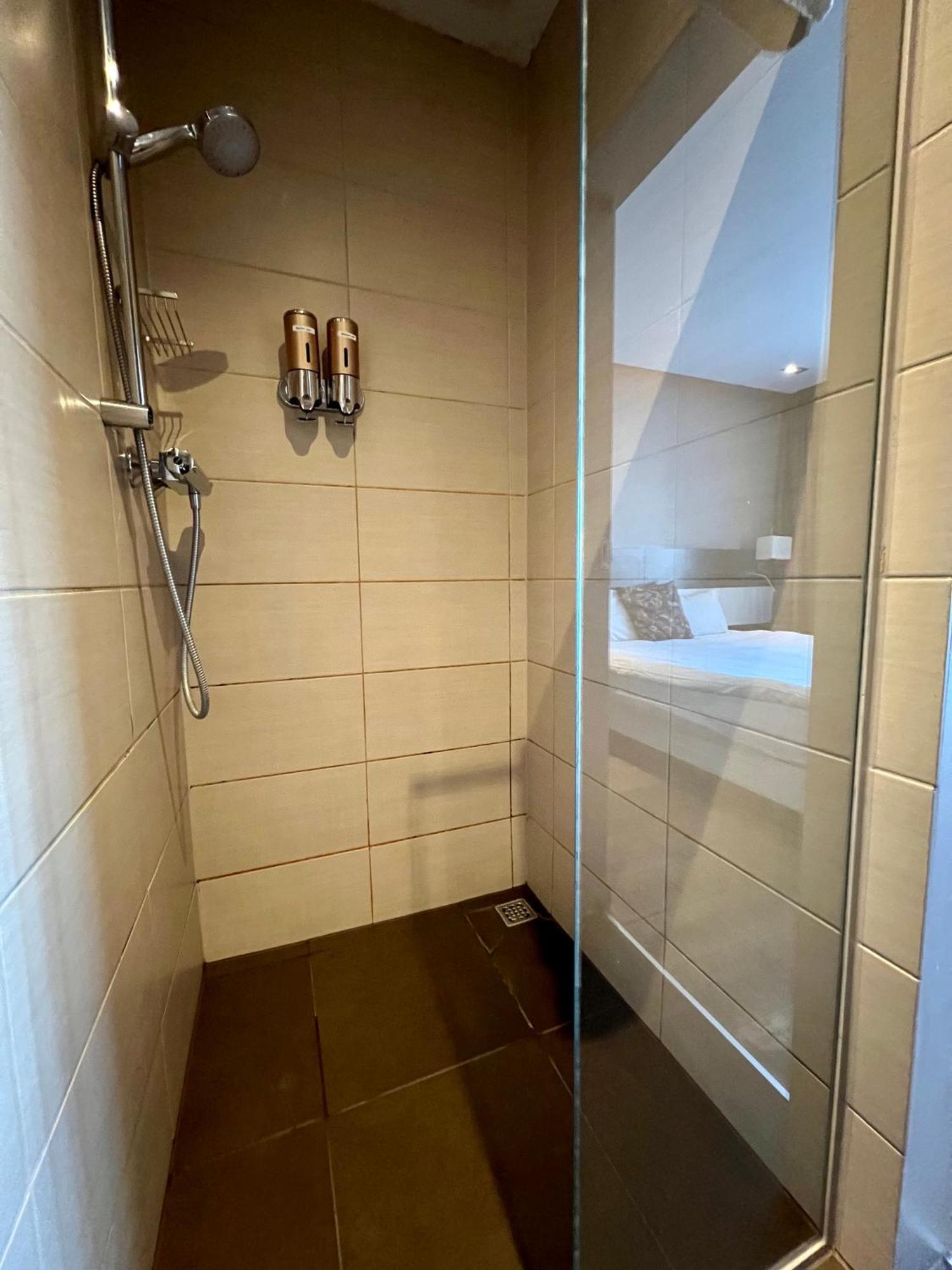 Skol L'Original Hotel Strassen Kültér fotó