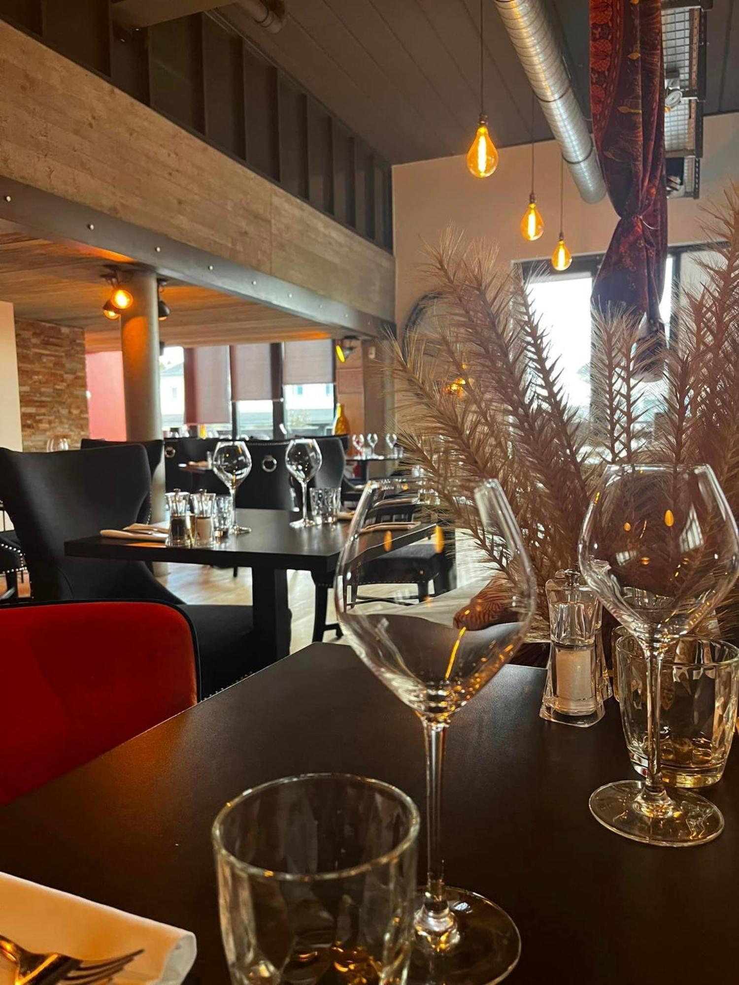 Skol L'Original Hotel Strassen Kültér fotó